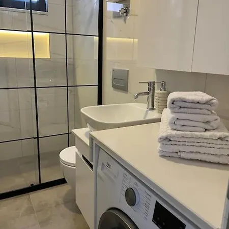 Camelia 4 Brand New 1+1 On Cleopatra Apartament