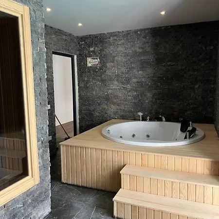 Camelia 4 Brand New 1+1 On Cleopatra Apartment Alanya